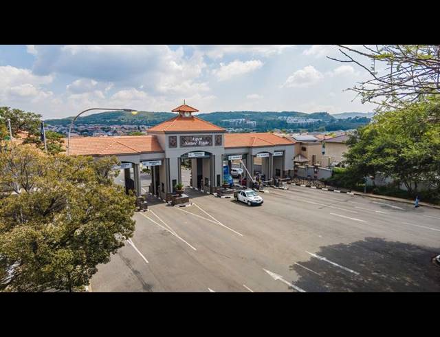 5 BEDROOM HOUSE FOR SALE IN ASPEN HILLS NATURE ESTATE